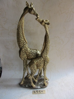 匠心獨運，優雅相伴 德化縣印藝印刷有限責任公司樹脂陶瓷長頸鹿夫婦工藝品